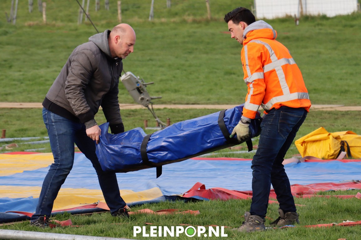 Zaterdag 2 april    (75)